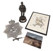 COLLECTION OF ASSORTED MILITARIA