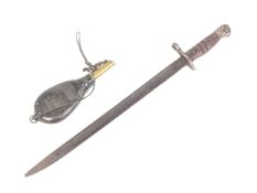WWI AMERICAN REMINGTON BAYONET & MUSKET POWDER FLASK