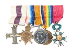 WWI FIRST WORLD WAR MILITARY CROSS & LEGION OF HONOUR MEDAL GROUP