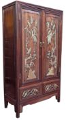 20TH CENTURY CHINESE HARDWOOD & GILT CUPBOARD CABINET