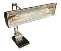 HEAVY RETRO MID CENTURY C. 1970S CHROME METAL & GRANITE BASE TABLE DESK LAMP