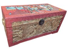 MID CENTURY HAND PAINTED CAMPHOR CHINESE CAMPHOR PAINTED CHEST