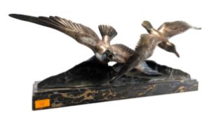 GEORGES HENRI LAURENT (1880-1940) - ART DECO PATINATED BRONZE SEAGULLS SCULPTURE