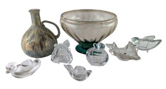 20TH CENTURY COLLECTION OF GLASS JUGS, VASES AND ASHTRAYS