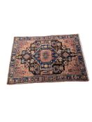 VINTAGE 20TH CENTURY NORTH WEST PERSIAN NAHAWAND FLOOR RUG