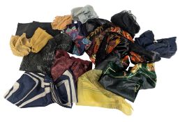 COLLECTION OF VINTAGE WOMEN'S SCARVES