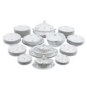 MEISSEN umfangreiches Speiseservice 'Streublümchen', 1. Wahl, 1. Hälfte 20. Jh.
