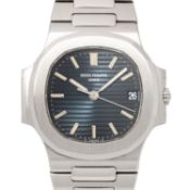 PATEK PHILIPPE Vintage Nautilus Herrenuhr, Ref. 3800/001. Aus 1983.