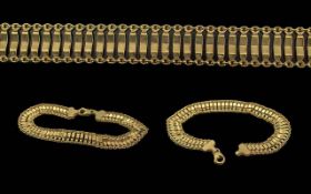 Ladies Quality 9ct Gold Well Designed Bracelet, Marked 9.375. Wonderful Warm Colour, Tactile -