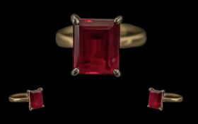 Ladies Pleasing 9ct Gold Red Spinel Set