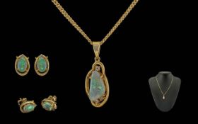 Ladies - Excellent 14ct Gold Opal / Diamond Set Pendant Drop Attached to a 14ct Pleasing Quality