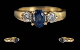 Ladies Pleasing Quality 14ct Gold 3 Stone Sapphire / Diamond Set Ring, The Central Blue Sapphire
