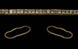 Ladies Excellent 18ct Gold Diamond Set Line Bracelet. Marked 750 - 18ct.
