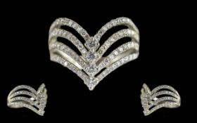 Ladies Attractive 18ct White Gold Diamond Set Fashion Ring, Tests High Ct Gold - Not Marked. The