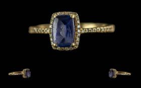 14ct Gold Dress Ring, set with a central