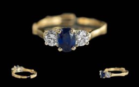 Ladies 14ct Gold Adjustable 3 Stone Sapp