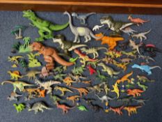 Large Bag of Dinosaur Figures, assorted