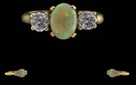 Ladies Excellent 18ct Gold 3 Stone Diamo
