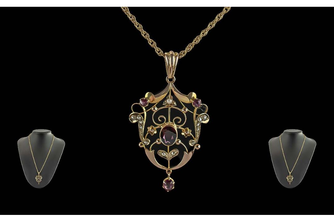 Antique Period - Pleasing Ladies 9ct Gol