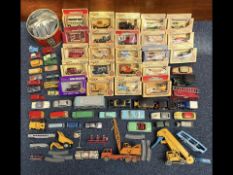 Mixed Lot of Die Cast Models, boxed and loose, Lledo models boxed, mixed brands. Approx. 20 boxed,