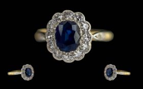 Ladies 18ct Gold Stunning Sapphire / Diamond Set Cluster Ring, Marked 18ct to Interior of Shank, THe
