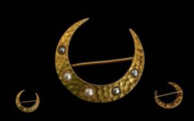 Ladies - Pleasing Quality 18ct Planished Gold Pearl Set Crescent Mount Brooch. Tests 18ct. Gold