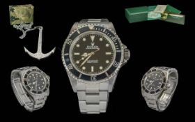 Rolex Oyster Perpetual Gents Steel Submariner Wrist Watch In Excellent Condition. Serial Number