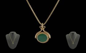 A Fine 9ct Gold Box Chain with Attached