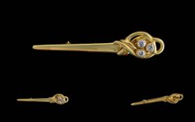 Ladies - Celtic Design 18ct Gold Brooch,