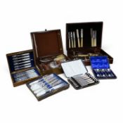 A group of assorted cased plated flatware and a cased set of six Edwardian silver teaspoons by