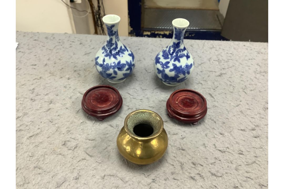 A collection of Chinese collectibles including cloisonné, yixing, etc. vases 18cm high. - Image 6 of 11