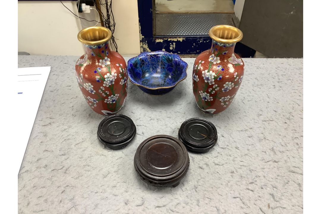 A collection of Chinese collectibles including cloisonné, yixing, etc. vases 18cm high. - Image 5 of 11