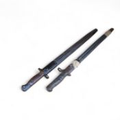 Two early 20th century British bayonets; a 1907 pattern bayonet, together with a 1913 pattern