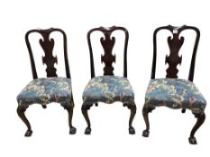 A set of six Queen Anne style mahogany dining chairs
