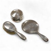 A North American sterling dressing table pot, height 68mm, mirror and brush, the pot inscribed