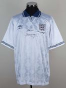 A white England Paul Gascoigne autographed replica shirt&nbsp;