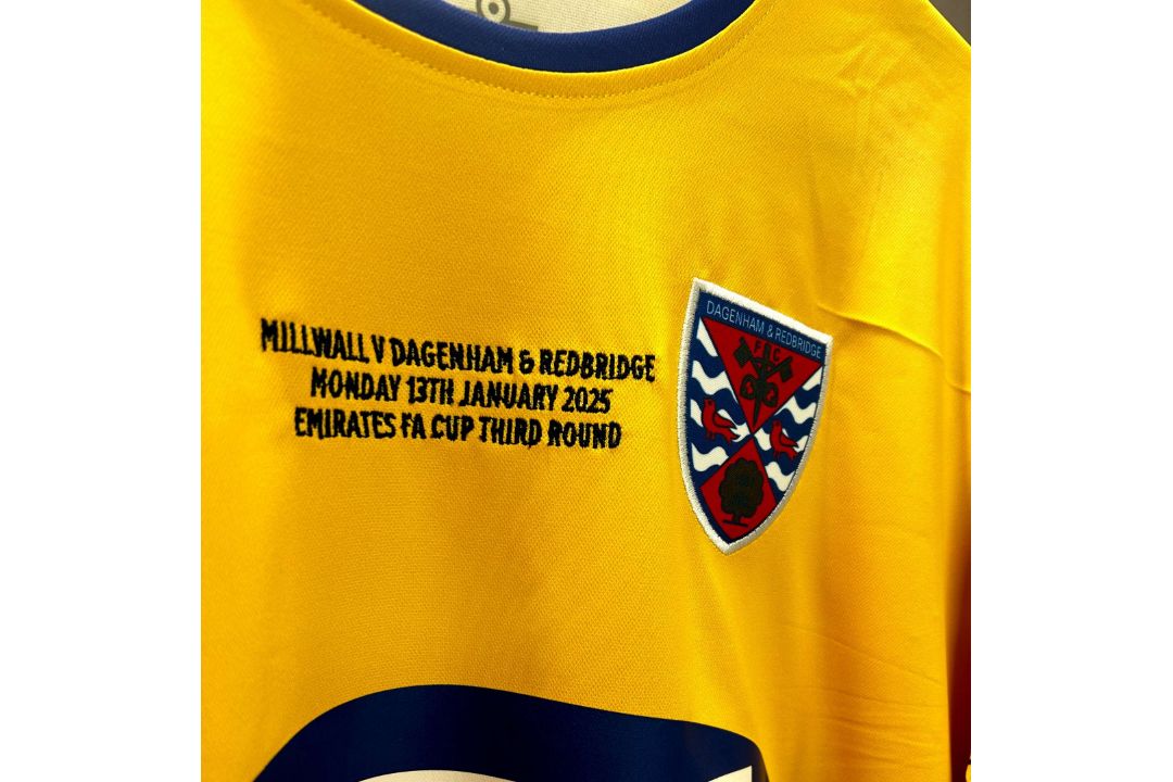 Paul Kalambayi yellow and blue No.30 Dagenham & Redbridge F.A.Cup 3rd round match worn shirt - Image 3 of 6