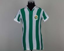 Green and white No.4 Vitoria de Setubal short-sleeved shirt