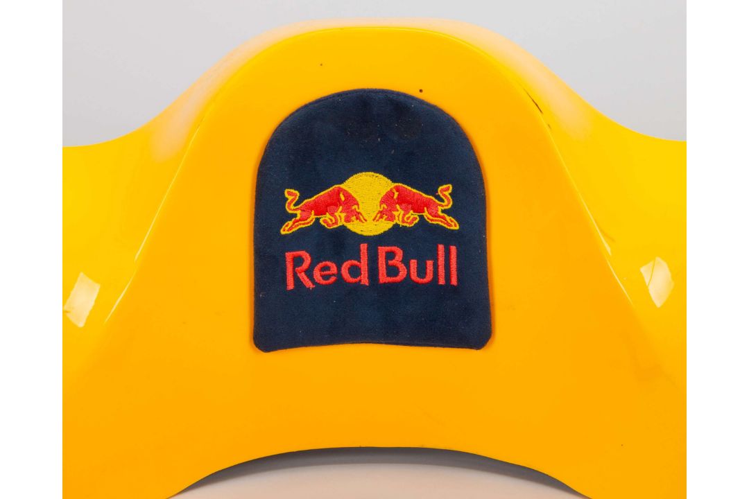Red Bull Racing 2011 RB7 Race Used Headrest - Image 3 of 4