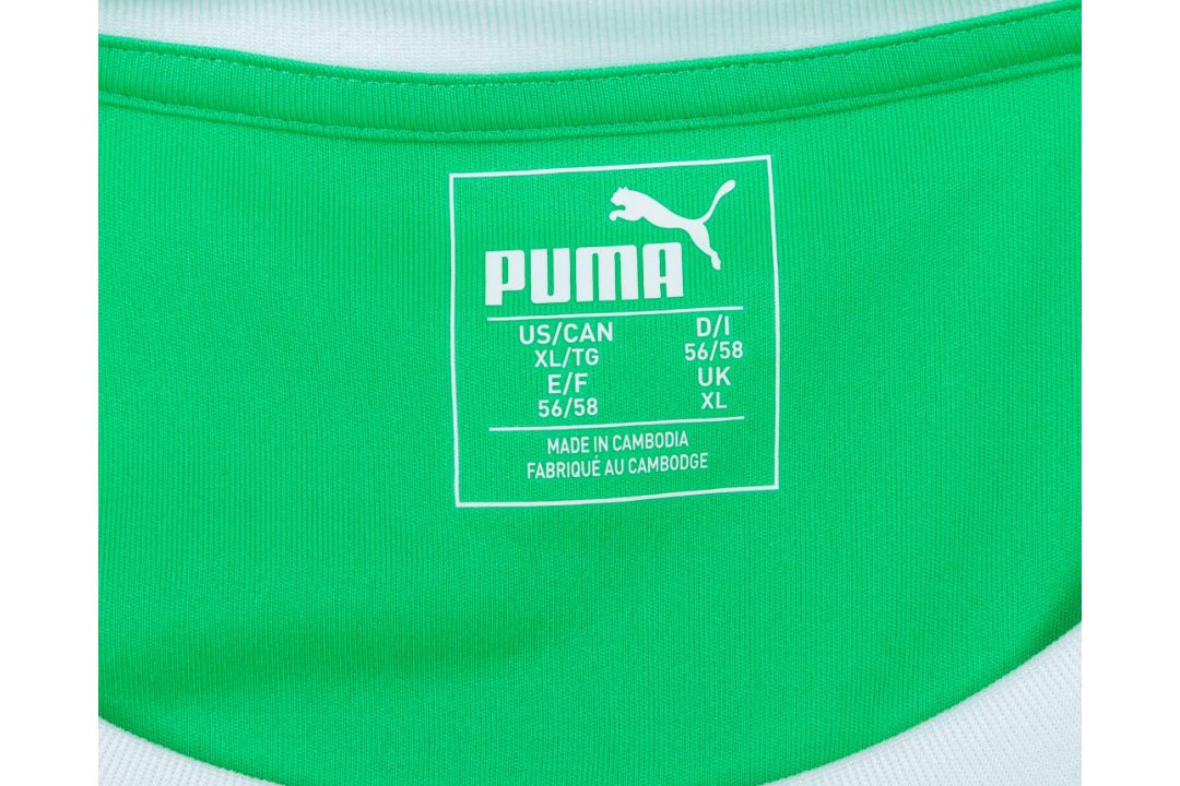 Ederson green and white No.31 Manchester City match prepared Community Shield shirt, 2019 - Image 5 of 6