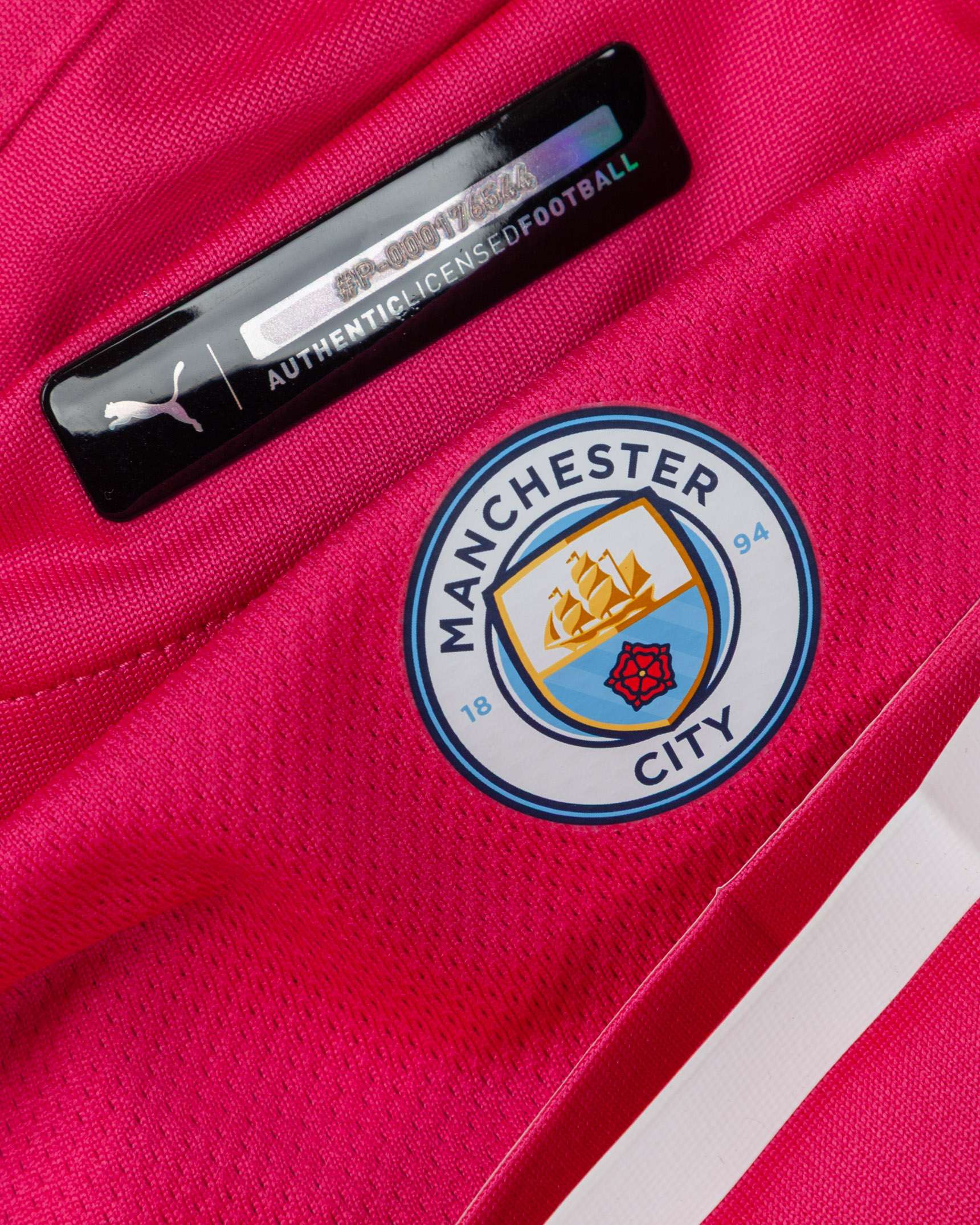 Ederson pink and white No.31 Manchester City match prepared short-sleeved shirt, 2021-22 - Image 3 of 5