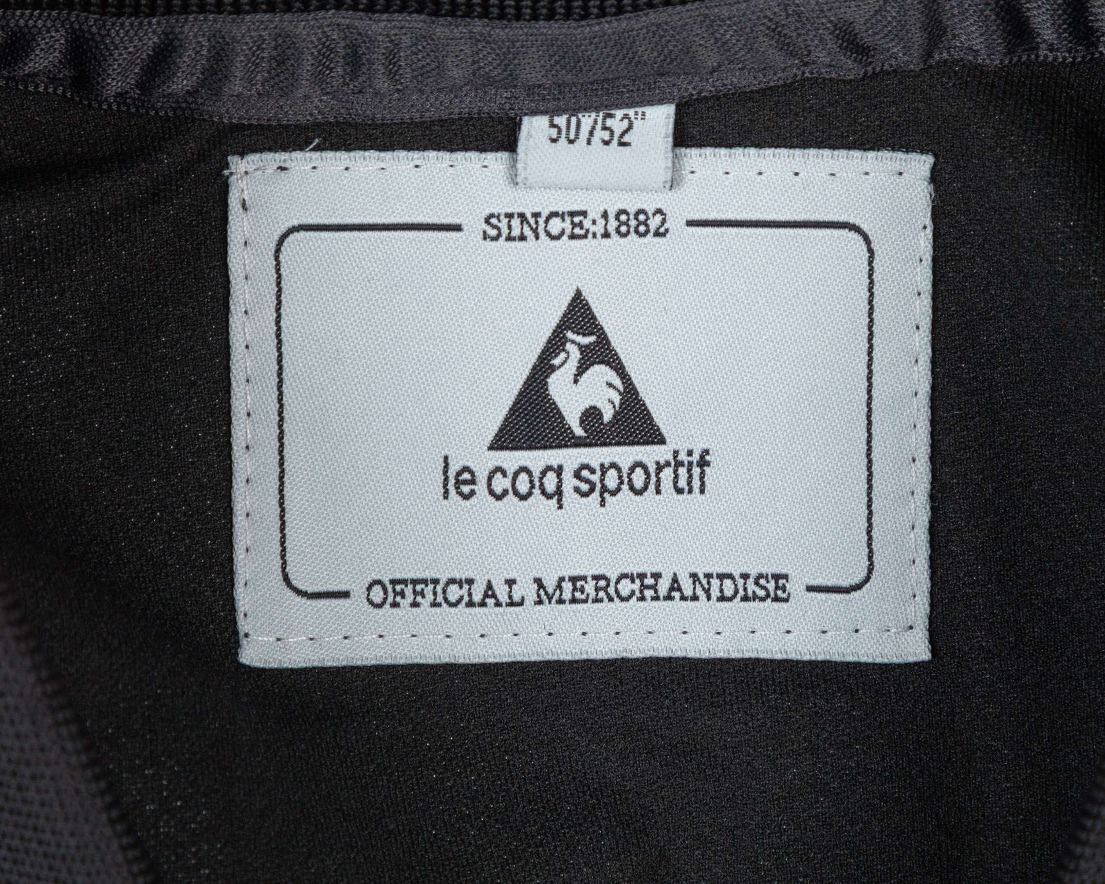 Carlo Nash sliver and black No.20 Manchester City match issued goal keepers shirt, 2001-02 - Image 5 of 6