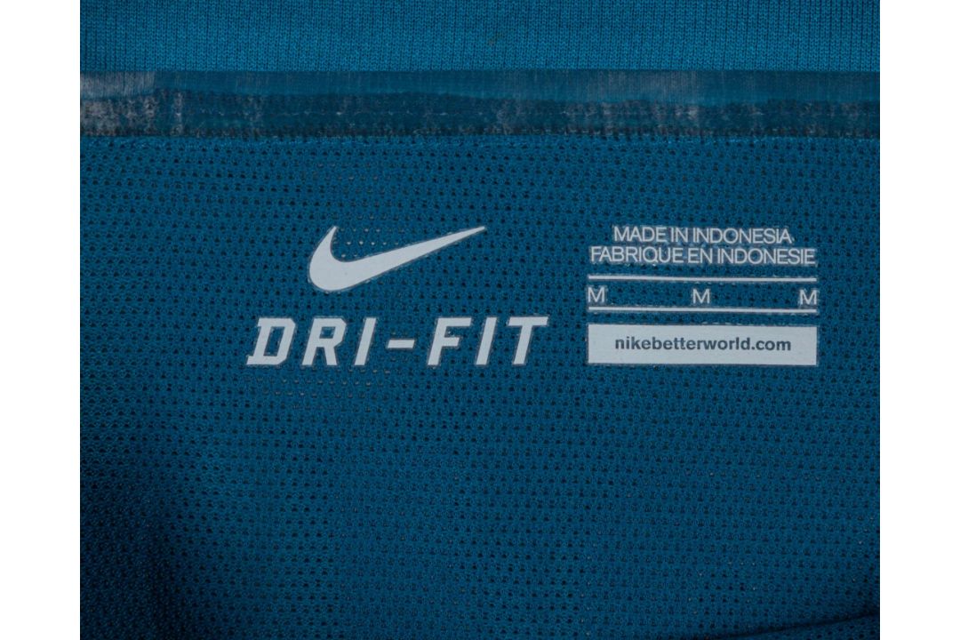 Raheem Sterling blue No.7 Manchester City match worn short-sleeved shirt, 2016 - Image 4 of 5