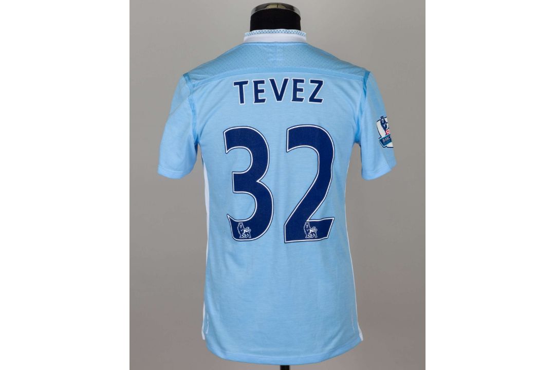 Carlos Tevez sky-blue and white No.32 Manchester City shirt v Wigan Athletic, 2011 - Image 2 of 5