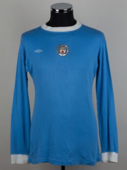 An Auction of Two Halves