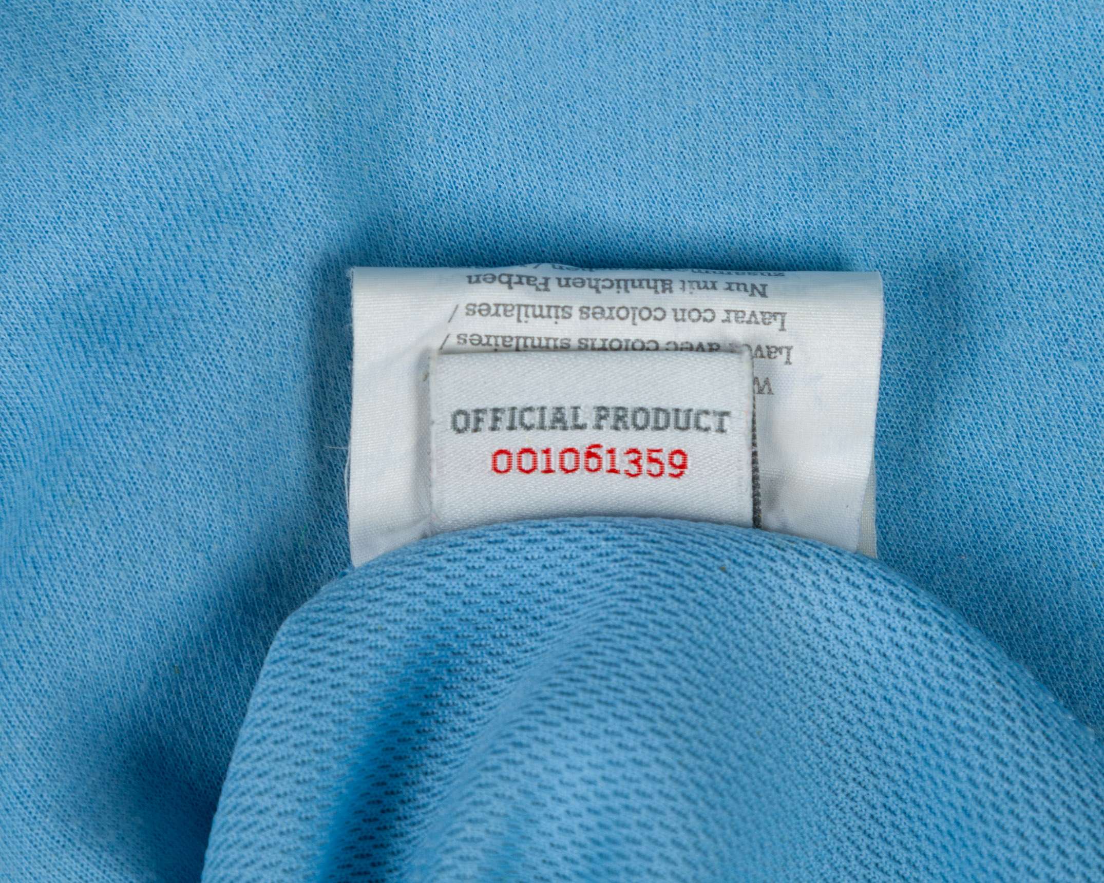 Micah Richards sky-blue No.2 Manchester City match issued short-sleeved shirt, 2010 - Image 5 of 5