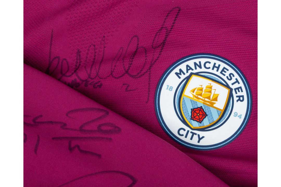Nicolas Otamendi purple No.30 Manchester City v. Cardiff City match worn shirt, 2018 - Image 3 of 5