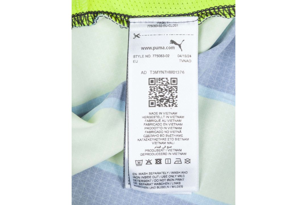 Oscar Bobb yellow and blue No.52 match issued short-sleeved shirt, 2025 - Image 5 of 5
