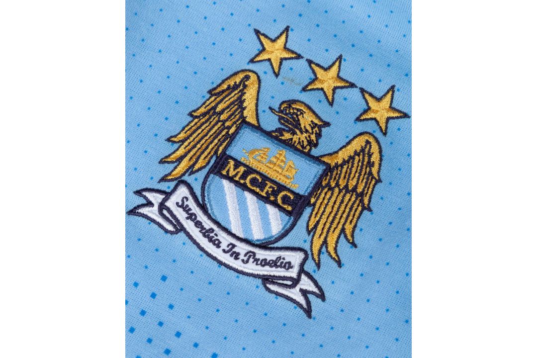 Gael Clichy sky-blue No.22 Manchester City match worn short-sleeved shirt, 2011-12 - Image 3 of 6