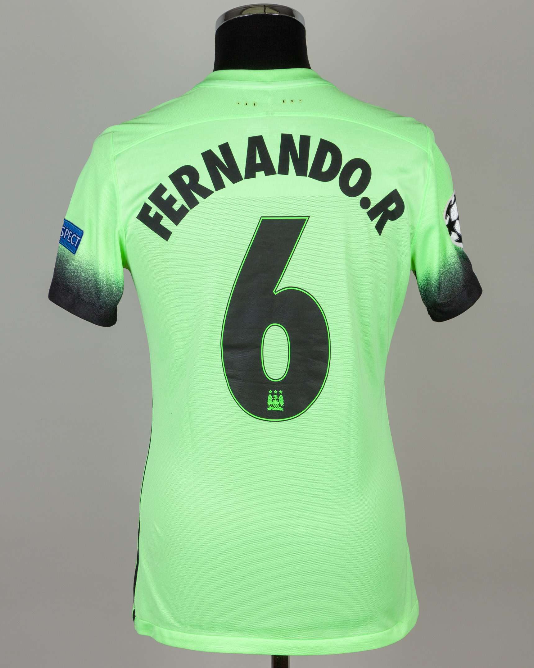 Fernando green and black No.6 Manchester City semi-final match worn short-sleeved shirt, 2016 - Image 2 of 6